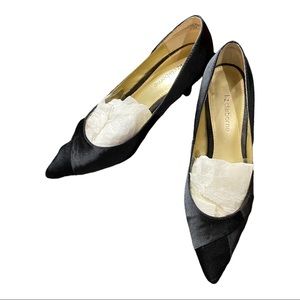 Liz Claiborne evening pumps size 6.5